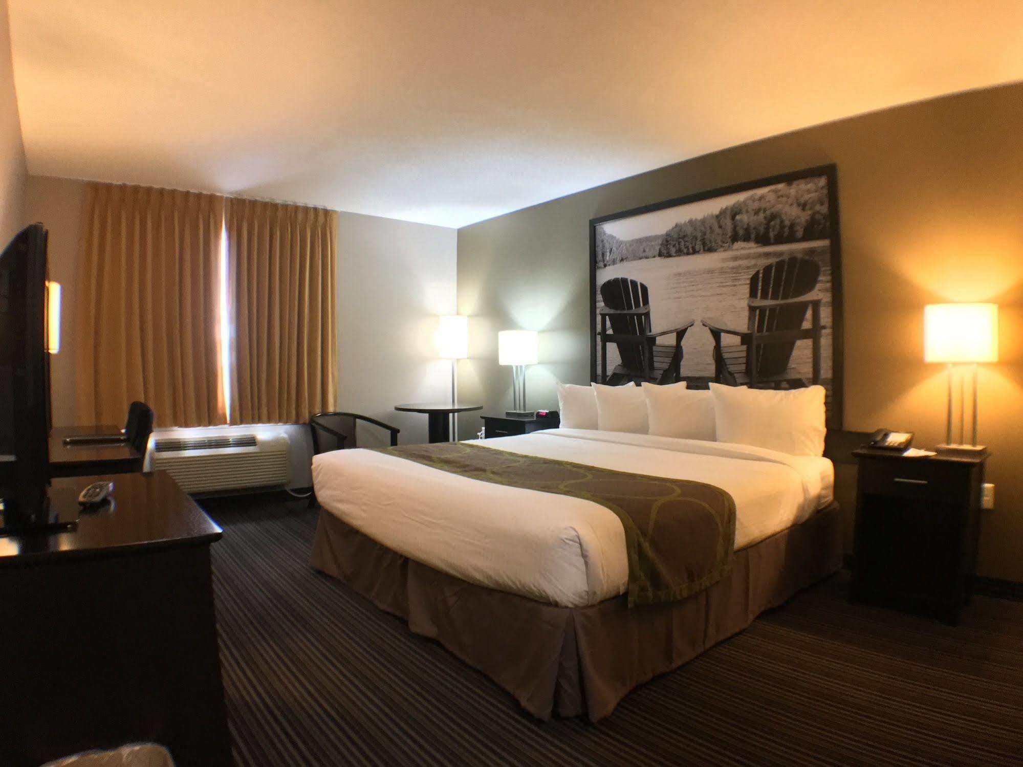 Super 8 By Wyndham Kapuskasing Hotel Exterior photo