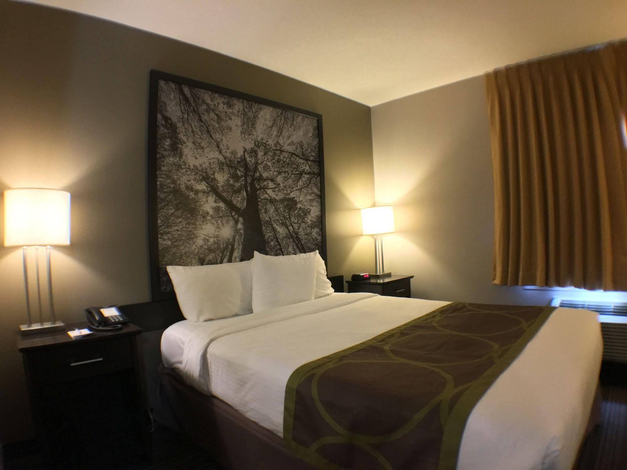 Super 8 By Wyndham Kapuskasing Hotel Exterior photo